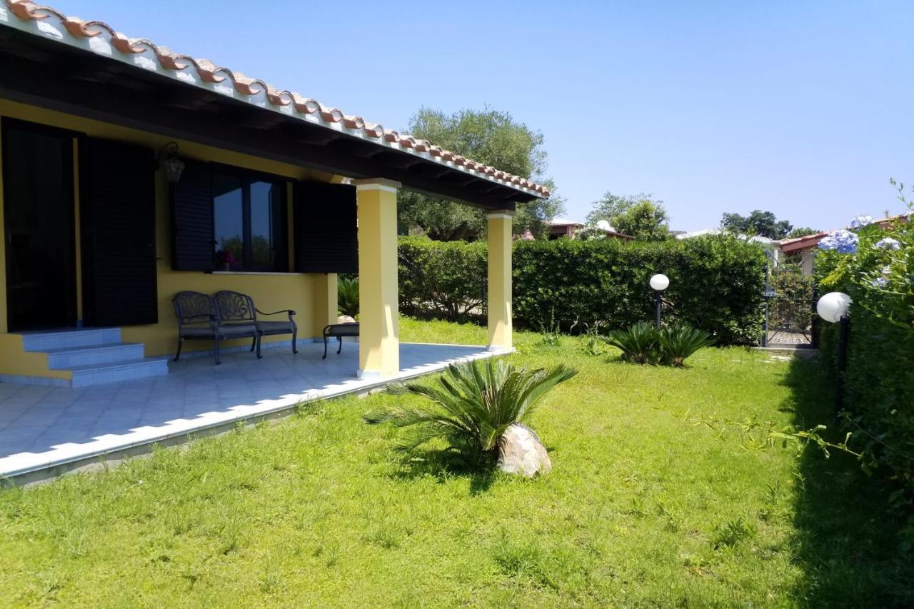 Villa Azzurra Nel Centro Di Costa Rei Exterior foto